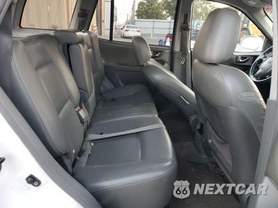 Zdjęcie 11 z 15 samochodu: 2004 HYUNDAI SANTA FE GLS VIN:KM8SC73EX4U649458 - miniatura