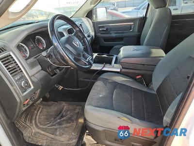 Zdjęcie 7 z 13 samochodu: 2014 RAM 1500 SLT VIN:1C6RR7TM2ES283430 - miniatura