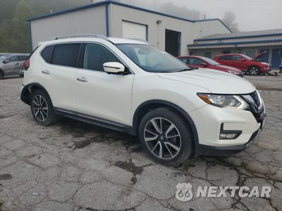 Czwarte zdjęcie samochodu z boku: 2020 NISSAN ROGUE S VIN:5N1AT2MV1LC750907 - miniatura