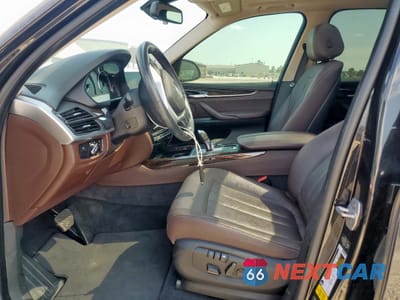 Zdjęcie 7 z 13 samochodu: 2015 BMW X5 XDRIVE35D VIN:5UXKS4C50F0J99186 - miniatura