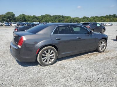 Trzecie zdjęcie samochodu z tyłu: 2015 CHRYSLER 300 LIMITED VIN:2C3CCARG1FH781758 - miniatura