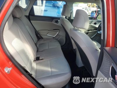 Zdjęcie 10 z 13 samochodu: 2022 KIA SOUL LX VIN:KNDJ23AUXN7167434 - miniatura