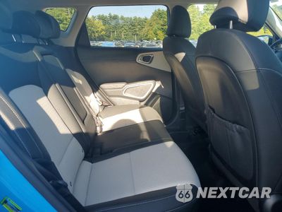 Zdjęcie 11 z 15 samochodu: 2024 KIA SOUL GT LINE VIN:KNDJ53AU3R7229737 - miniatura