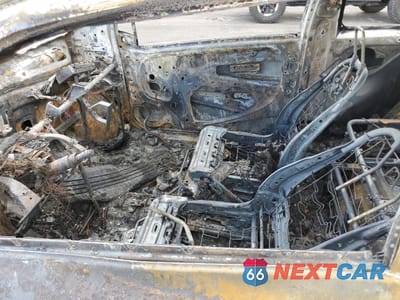 Zdjęcie 7 z 11 samochodu: 2007 TOYOTA YARIS BASE VIN:JTDJT923975101509 - miniatura