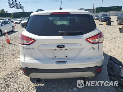 Zdjęcie 6 z 16 samochodu: 2016 FORD ESCAPE SE VIN:1FMCU9GXXGUA74257 - miniatura