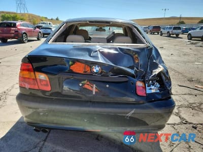 Zdjęcie 6 z 12 samochodu: 2005 BMW 325 XI VIN:WBAEU33465PR18678 - miniatura