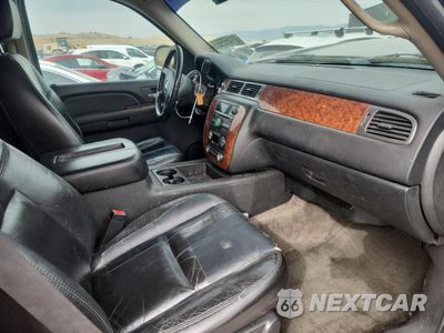 Piąte zdjęcie samochodu w środku: 2007 CHEVROLET TAHOE K1500 VIN:1GNFK13037J336100 - miniatura