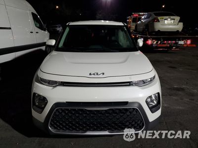 Piąte zdjęcie samochodu w środku: 2022 KIA SOUL LX VIN:KNDJ23AU6N7150534 - miniatura