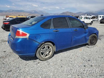 Trzecie zdjęcie samochodu z tyłu: 2010 FORD FOCUS VIN:1FAHP3EN0AW175213 - miniatura