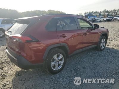 Trzecie zdjęcie samochodu z tyłu: 2019 TOYOTA RAV4 XLE VIN:JTMP1RFVXKD011070 - miniatura
