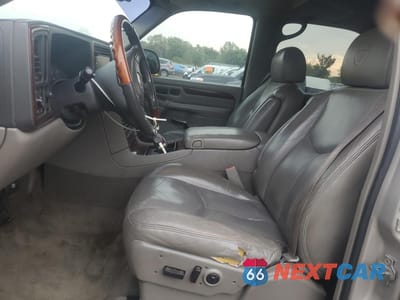 Zdjęcie 7 z 15 samochodu: 2005 CADILLAC ESCALADE LUXURY VIN:1GYEK63N15R222134 - miniatura