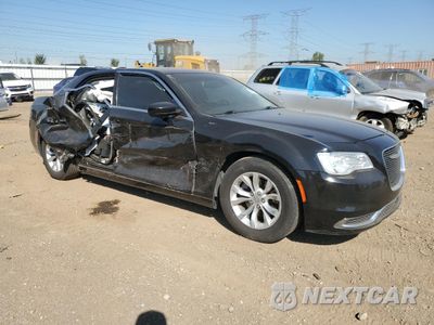 Czwarte zdjęcie samochodu z boku: 2015 CHRYSLER 300 VIN:2C3CCAAG2FH929914 - miniatura