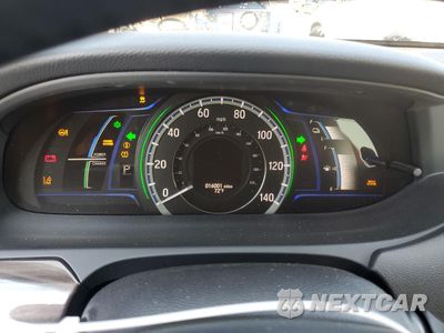 Zdjęcie 9 z 15 samochodu: 2017 HONDA ACCORD TOURING HYBRID VIN:JHMCR6F74HC023509 - miniatura