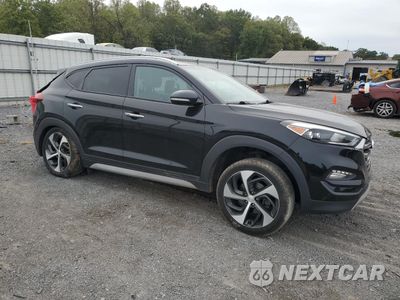 Czwarte zdjęcie samochodu z boku: 2017 HYUNDAI TUCSON LIMITED VIN:KM8J3CA24HU409714 - miniatura