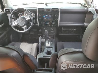 Zdjęcie 8 z 15 samochodu: 2014 TOYOTA FJ CRUISER VIN:JTEZU4BF9EK013552 - miniatura