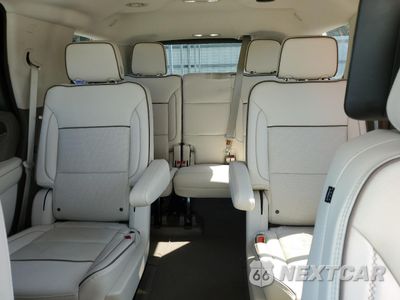 Zdjęcie 10 z 17 samochodu: 2024 GMC YUKON DENALI VIN:1GKS1DKL7RR402874 - miniatura