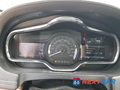 Zdjęcie 9 z 13 samochodu: 2014 LINCOLN MKT VIN:2LMHJ5ATXEBL50960 - miniatura