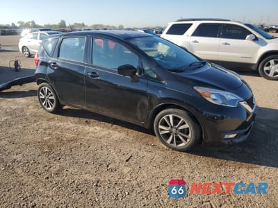 Czwarte zdjęcie samochodu z boku: 2017 NISSAN VERSA NOTE S VIN:3N1CE2CPXHL377102 - miniatura