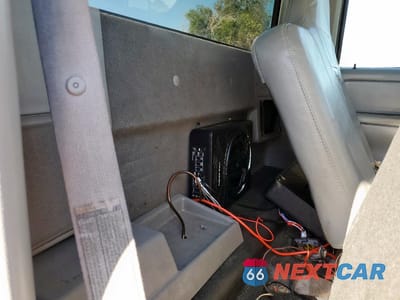 Zdjęcie 10 z 13 samochodu: 1999 MAZDA B2500 VIN:4F4YR12C7XTM00191 - miniatura