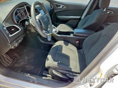 Zdjęcie 7 z 13 samochodu: 2016 CHRYSLER 200 LIMITED VIN:1C3CCCAB4GN102067 - miniatura