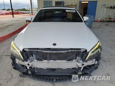 Piąte zdjęcie samochodu w środku: 2019 MERCEDES-BENZ C 300 VIN:WDDWK8DB5KF800278 - miniatura