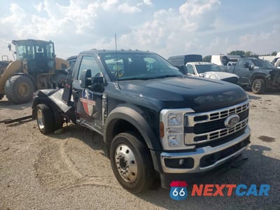 2024 FORD F450 SUPER DUTY 1FDUF4GT6RDA30547 - główne zdjęcie licytacji z USA - miniatura