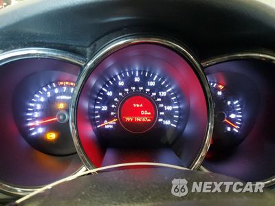 Zdjęcie 9 z 12 samochodu: 2013 KIA OPTIMA LX VIN:5XXGM4A75DG188380 - miniatura