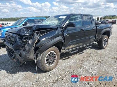 2025 TOYOTA TACOMA DOUBLE CAB 3TMLB5JNXSM151104 - główne zdjęcie licytacji z USA - miniatura