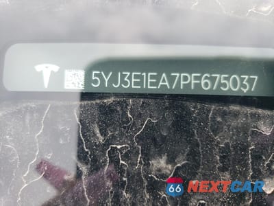 Zdjęcie 12 z 12 samochodu: 2023 TESLA MODEL 3 VIN:5YJ3E1EA7PF675037 - miniatura