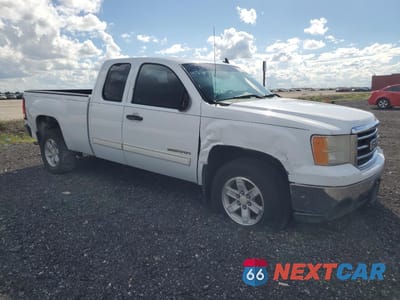 Czwarte zdjęcie samochodu z boku: 2013 GMC SIERRA C1500 SLE VIN:1GTR1VE07DZ387092 - miniatura