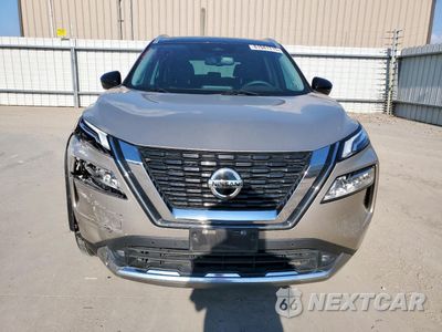 Piąte zdjęcie samochodu w środku: 2021 NISSAN ROGUE PLATINUM VIN:JN8AT3DC0MW107963 - miniatura