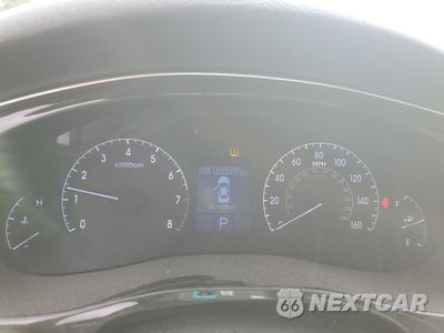 Zdjęcie 9 z 12 samochodu: 2012 HYUNDAI GENESIS 3.8L VIN:KMHGC4DD6CU196092 - miniatura