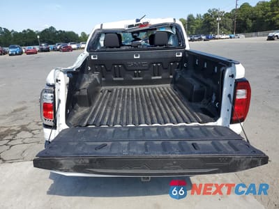 Zdjęcie 6 z 13 samochodu: 2024 GMC CANYON ELEVATION VIN:1GTP5BEK8R1107584 - miniatura