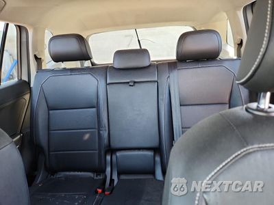 Zdjęcie 10 z 13 samochodu: 2021 VOLKSWAGEN TIGUAN SE VIN:3VV3B7AXXMM004153 - miniatura