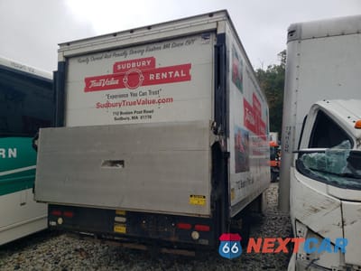 Trzecie zdjęcie samochodu z tyłu: 2016 ISUZU NPR HD VIN:54DC4W1B7GS813558 - miniatura