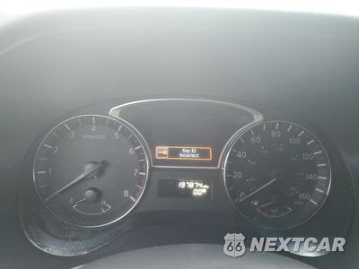 Zdjęcie 9 z 15 samochodu: 2015 NISSAN PATHFINDER S VIN:5N1AR2MN5FC647332 - miniatura