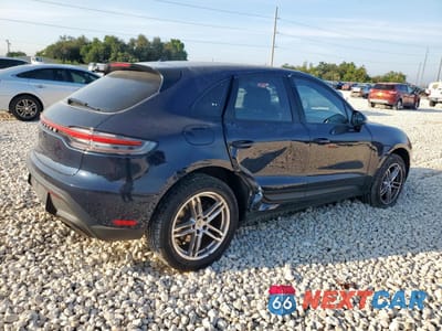 Trzecie zdjęcie samochodu z tyłu: 2022 PORSCHE MACAN VIN:WP1AA2A55NLB11350 - miniatura