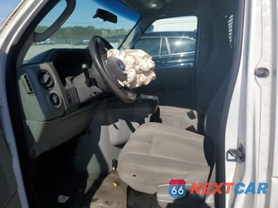 Zdjęcie 7 z 13 samochodu: 2013 FORD ECONOLINE E250 VAN VIN:1FTNE2EWXDDB22640 - miniatura