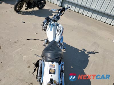 Zdjęcie 6 z 10 samochodu: 2004 HARLEY-DAVIDSON XL1200 C VIN:1HD1CGP184K448238 - miniatura