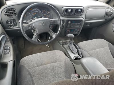 Zdjęcie 8 z 15 samochodu: 2004 CHEVROLET TRAILBLAZER LS VIN:1GNDT13S342141433 - miniatura