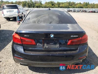 Zdjęcie 6 z 12 samochodu: 2018 BMW 540 XI VIN:WBAJE7C56JWC56034 - miniatura