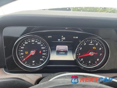 Zdjęcie 9 z 12 samochodu: 2017 MERCEDES-BENZ E 300 4MATIC VIN:WDDZF4KBXHA016987 - miniatura