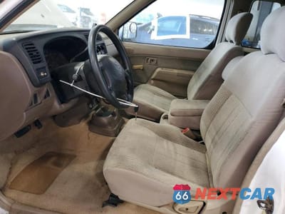 Zdjęcie 7 z 12 samochodu: 2000 NISSAN FRONTIER KING CAB XE VIN:1N6DD26S4YC367260 - miniatura