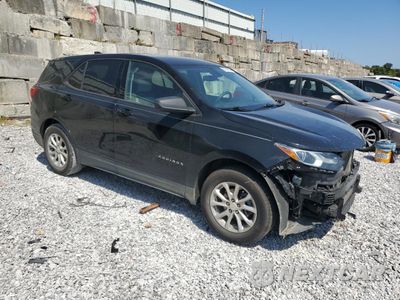 Czwarte zdjęcie samochodu z boku: 2019 CHEVROLET EQUINOX LS VIN:3GNAXHEV4KL365992 - miniatura