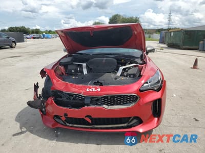 Piąte zdjęcie samochodu w środku: 2023 KIA STINGER GT2 VIN:KNAE55LCXP6130642 - miniatura