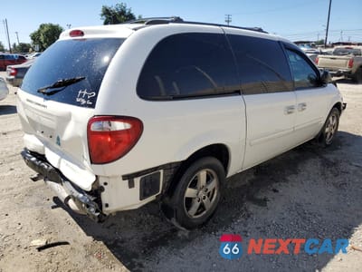 Trzecie zdjęcie samochodu z tyłu: 2006 DODGE GRAND CARAVAN SXT VIN:2D4GP44L96R838177 - miniatura