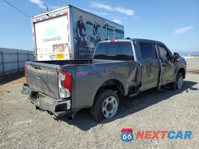 Trzecie zdjęcie samochodu z tyłu: 2025 FORD F250 SUPER DUTY VIN:1FT7W2BN3SEC42496 - miniatura