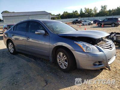 Czwarte zdjęcie samochodu z boku: 2010 NISSAN ALTIMA BASE VIN:1N4AL2AP2AN497954 - miniatura