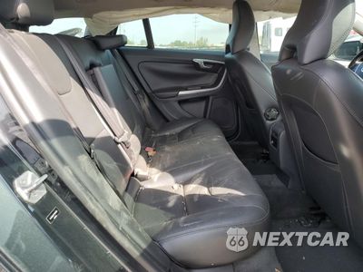 Zdjęcie 10 z 15 samochodu: 2015 VOLVO V60 PREMIER+ VIN:YV140MEC2F1203836 - miniatura