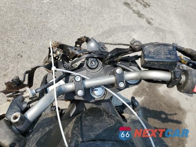 Zdjęcie 7 z 9 samochodu: 2012 YAMAHA FZ8 N VIN:JYARN27E2CA001621 - miniatura